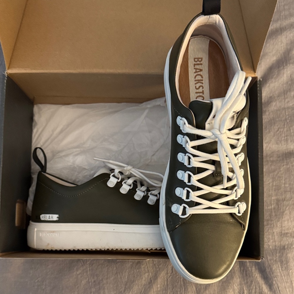 Blackstone Olive Sneakers with White Accents